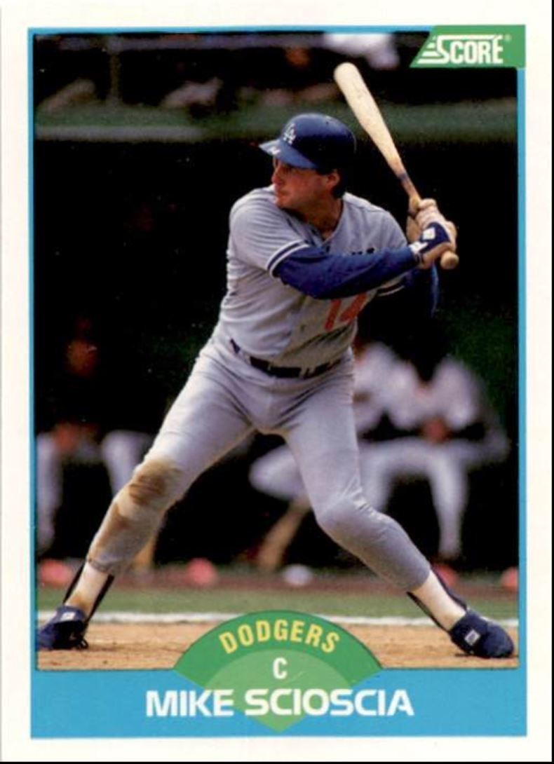 1989 Score Baseball Card Mike Scioscia Los Angeles Dodgers #121