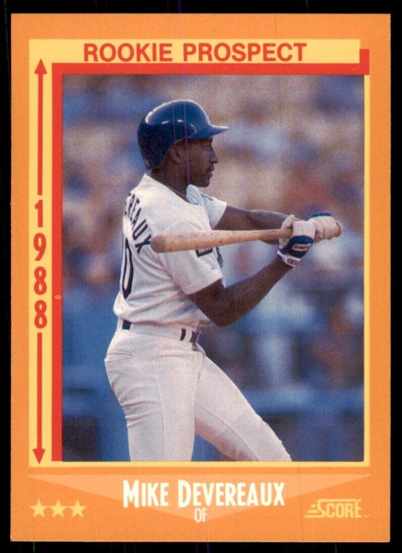 1988 Score Mike Devereaux Baseball Cards #637