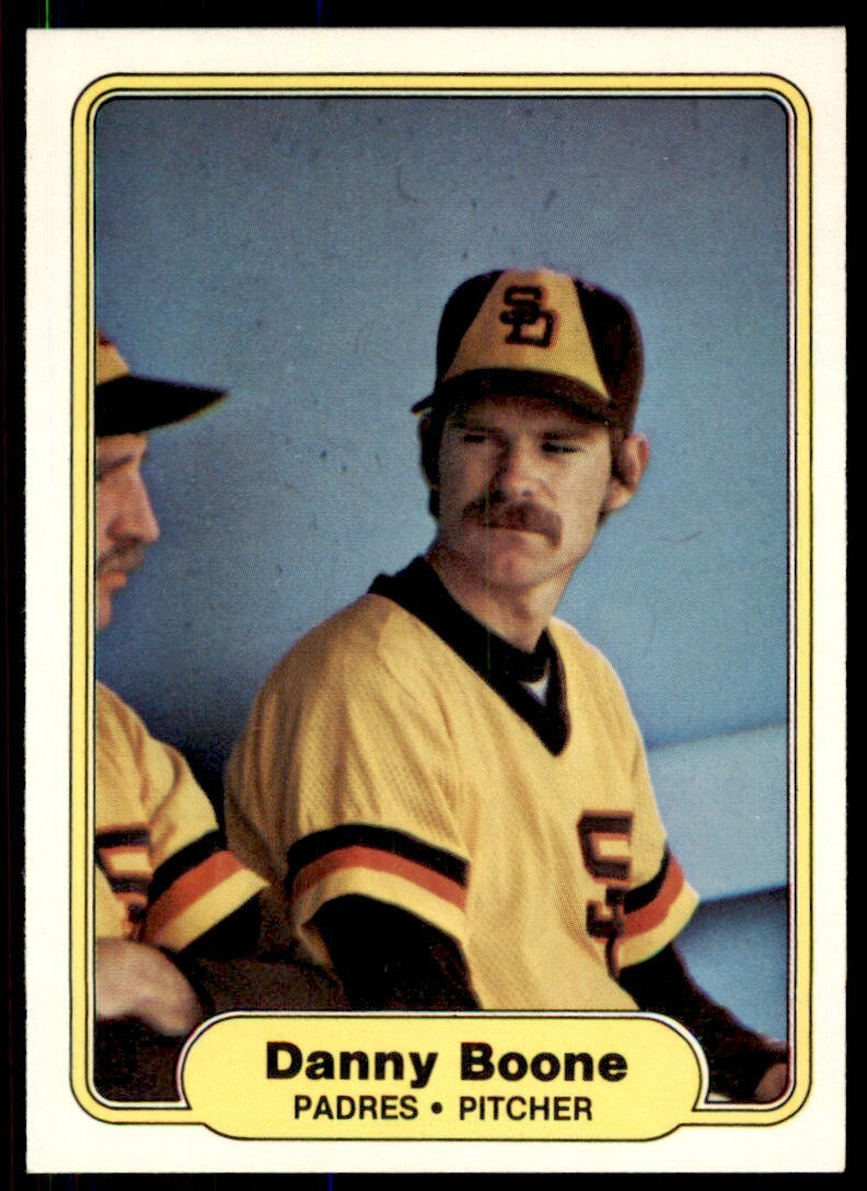 1982 FLEER DANNY BOONE ROOKIE . SAN DIEGO PADRES #568