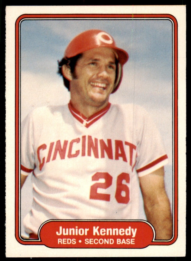 1982 FLEER JUNIOR KENNEDY CINCINNATI REDS #70