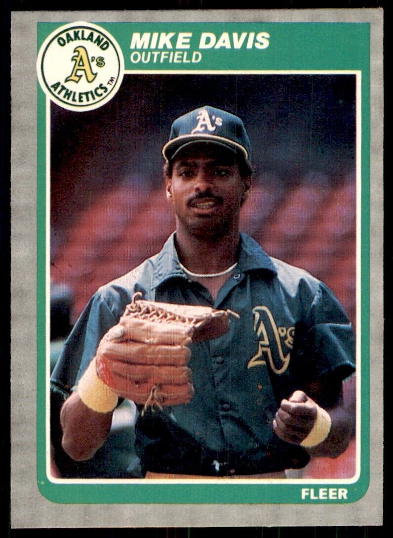 1985 Fleer Mike Davis Baseball Cards #422