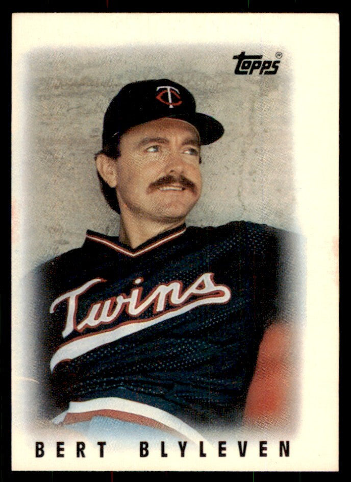 1986 Topps Major League Leaders Minis Bert Blyleven Baseball Cards #23