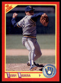1990 Score Teddy Higuera Baseball Cards #305