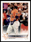 2022 Topps Yordan Alvarez B Baseball Cards #400