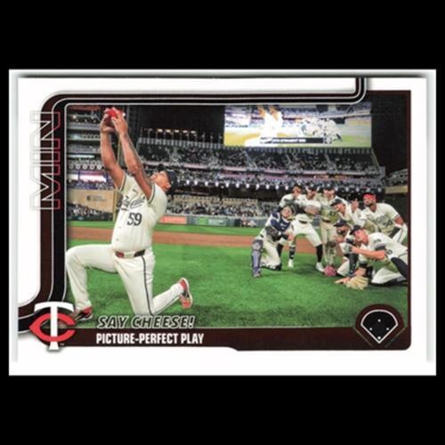 Say Cheese! Picture-Perfect Play #81 2025 Topps Minnesota Twins Baseball Card NM