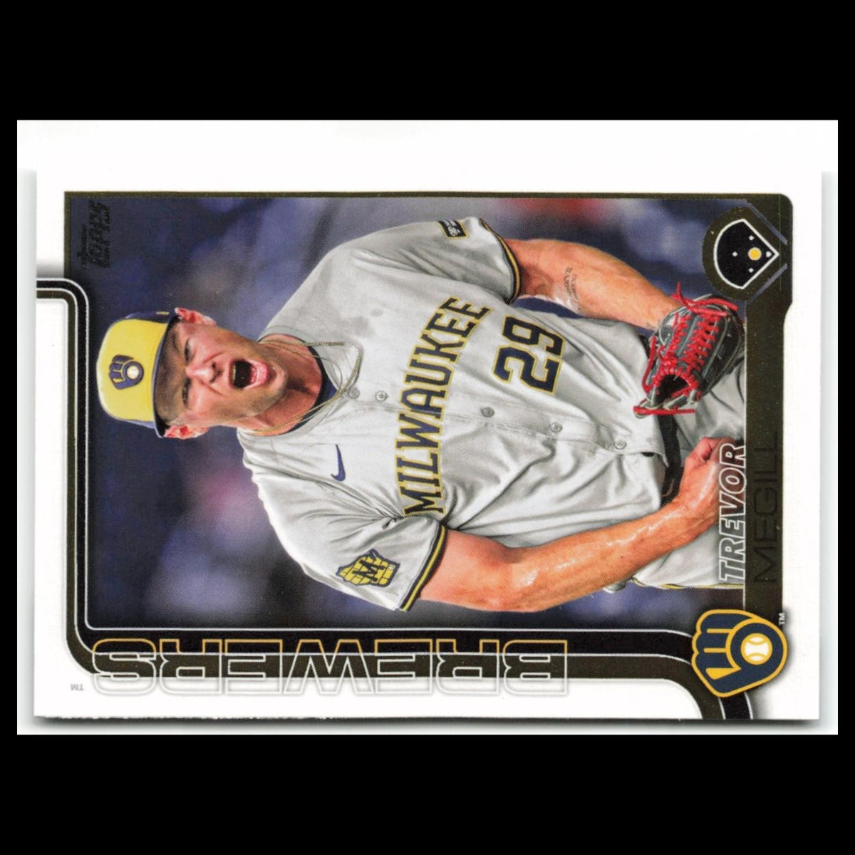 Trevor Megill #28 2025 Topps Milwaukee Brewers Baseball Card MLB NM