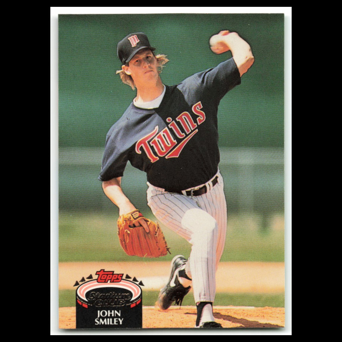 John Smiley #625 1992 Topps Stadium Club Minnesota Twins Baseball Card MLB NM