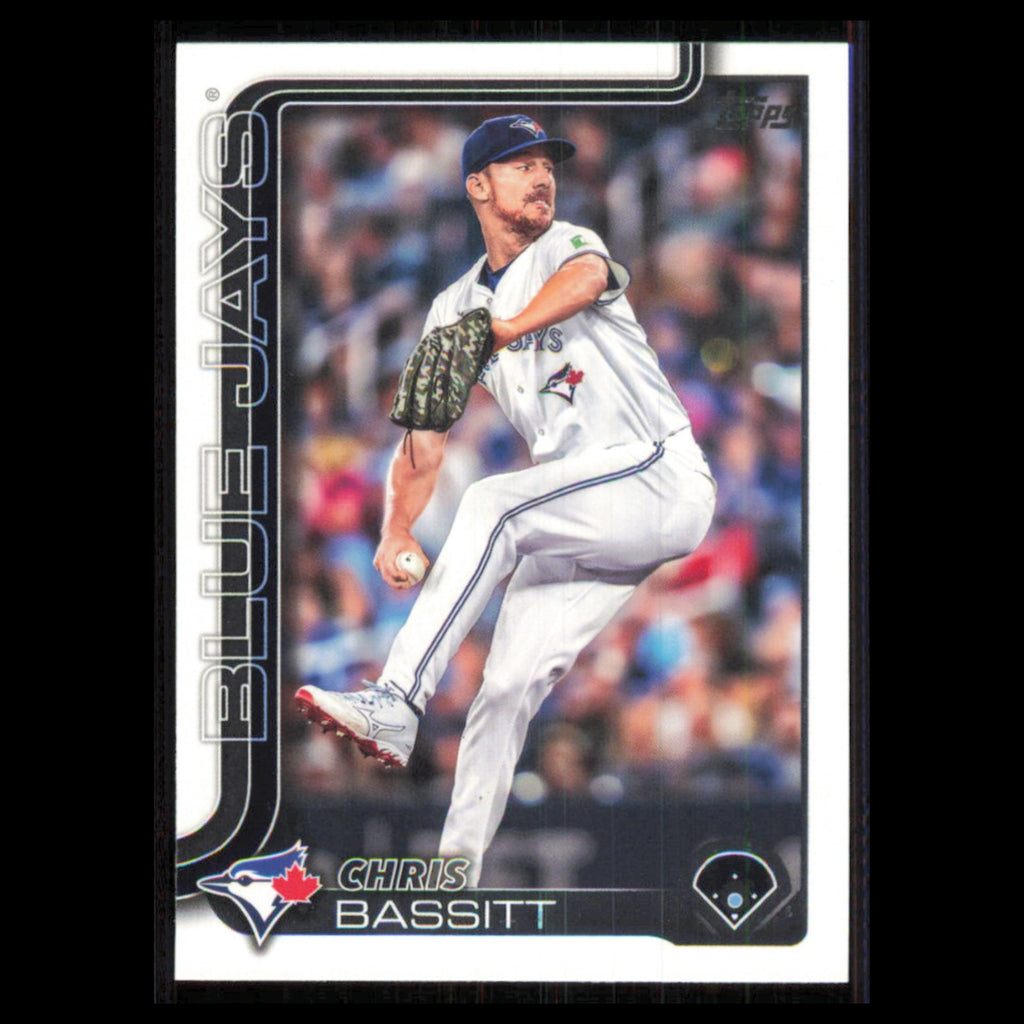 Chris Bassitt #267 2025 Topps Toronto Blue Jays Baseball Card MLB NM