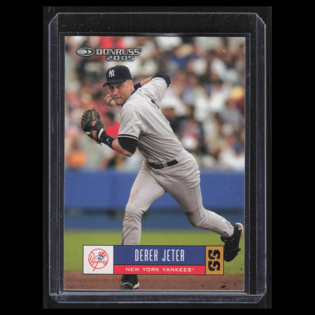 Derek Jeter #269 2005 Donruss New York Yankees Baseball Card MLB NM