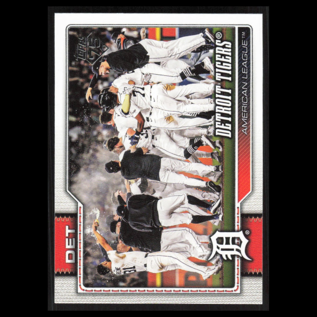 Team Card #262 2026 Topps Detroit Tigers Baseball Card MLB NM