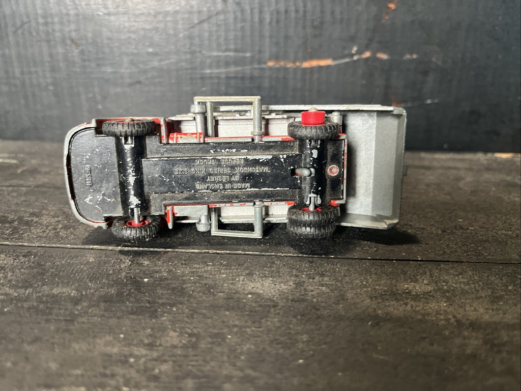 Vintage Matchbox Lesney King Size K-7 Refuse Truck - Red/Silver