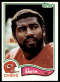 1982 TOPPS J.T. SMITH . KANSAS CITY CHIEFS #123