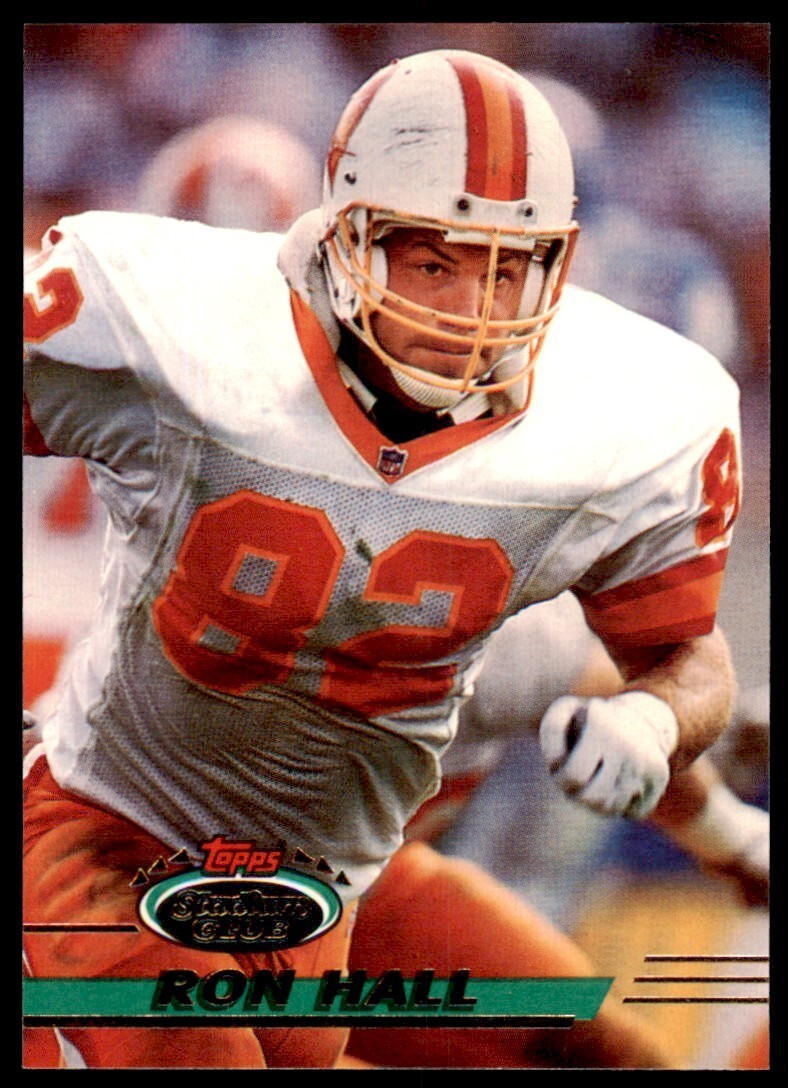 1993 STADIUM CLUB. RON HALL TAMPA BAY BUCCANEERS #356