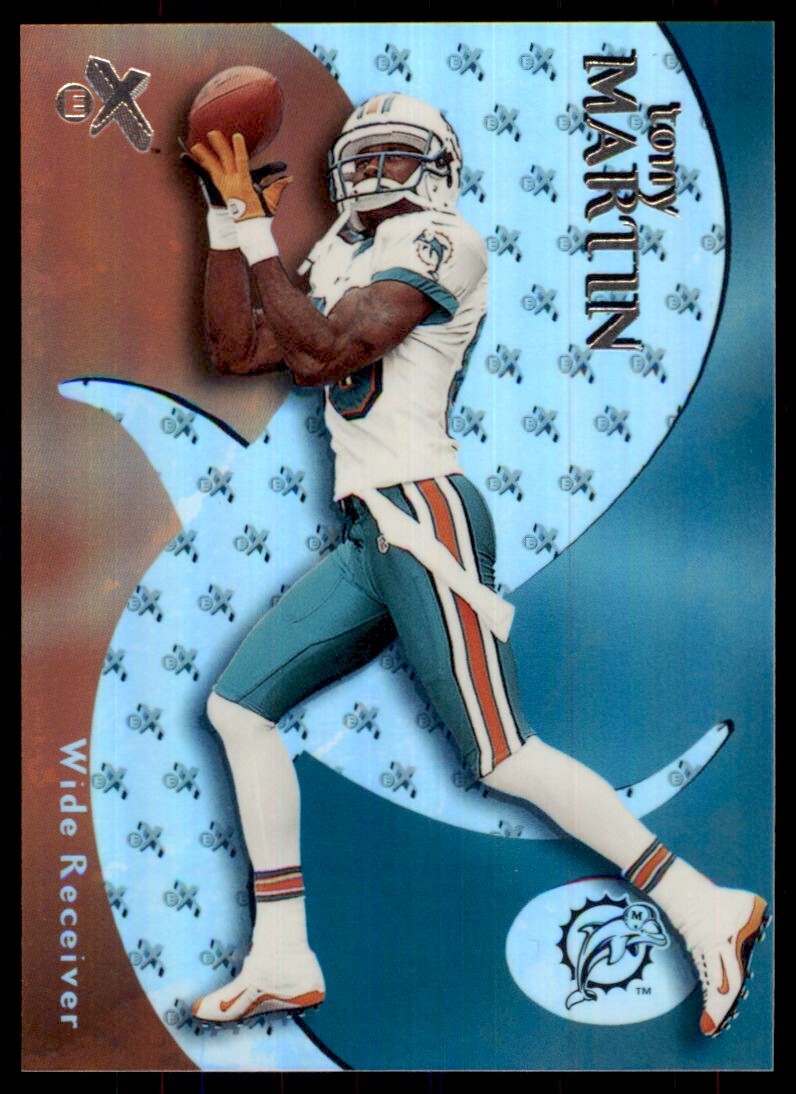 2000 Fleer E-X Tony Martin Football Cards #91