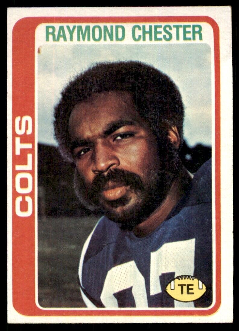 1978 Topps Raymond Chester Football Cards #69