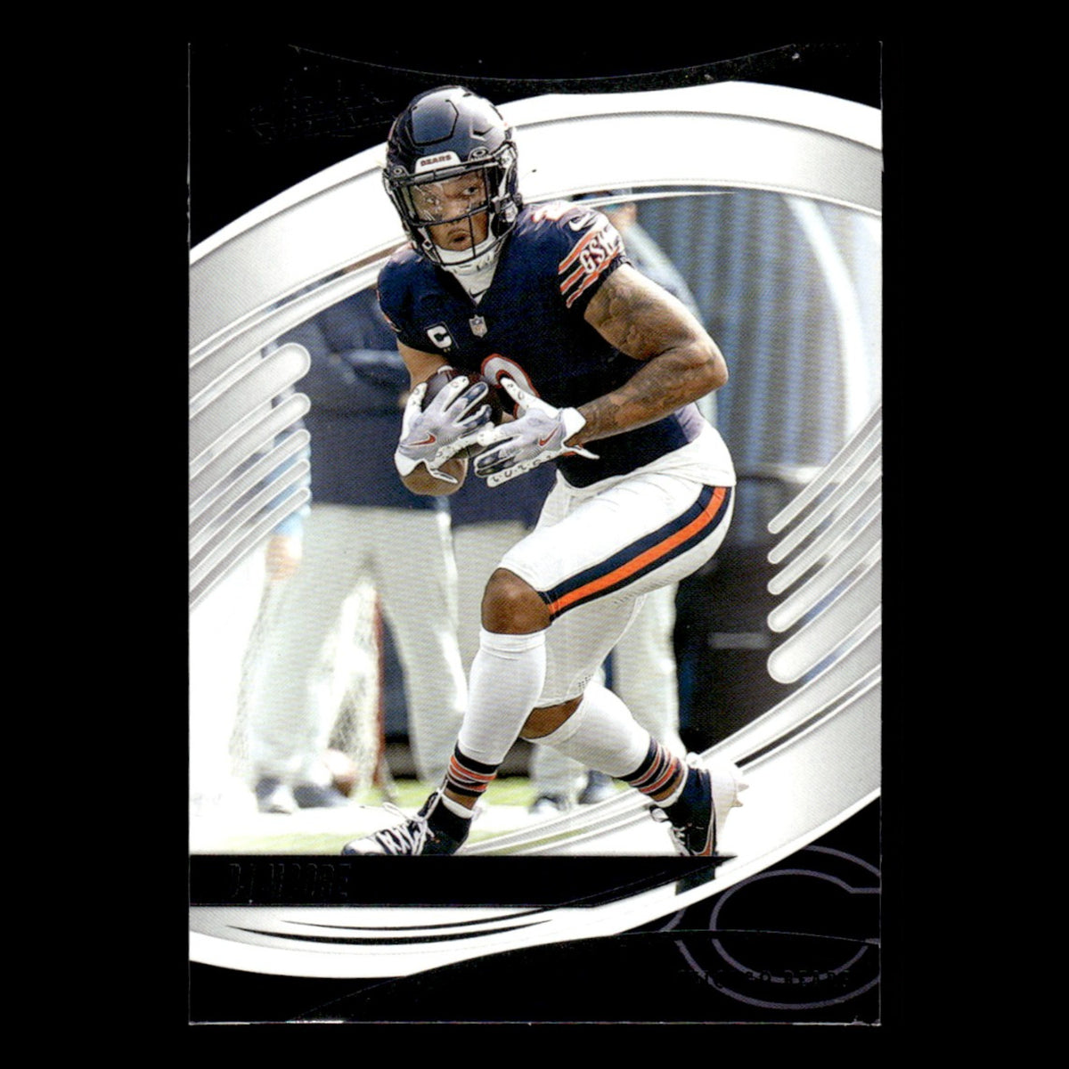 DJ Moore #30 2025 Panini Absolute Chicago Bears Football Card NFL NM