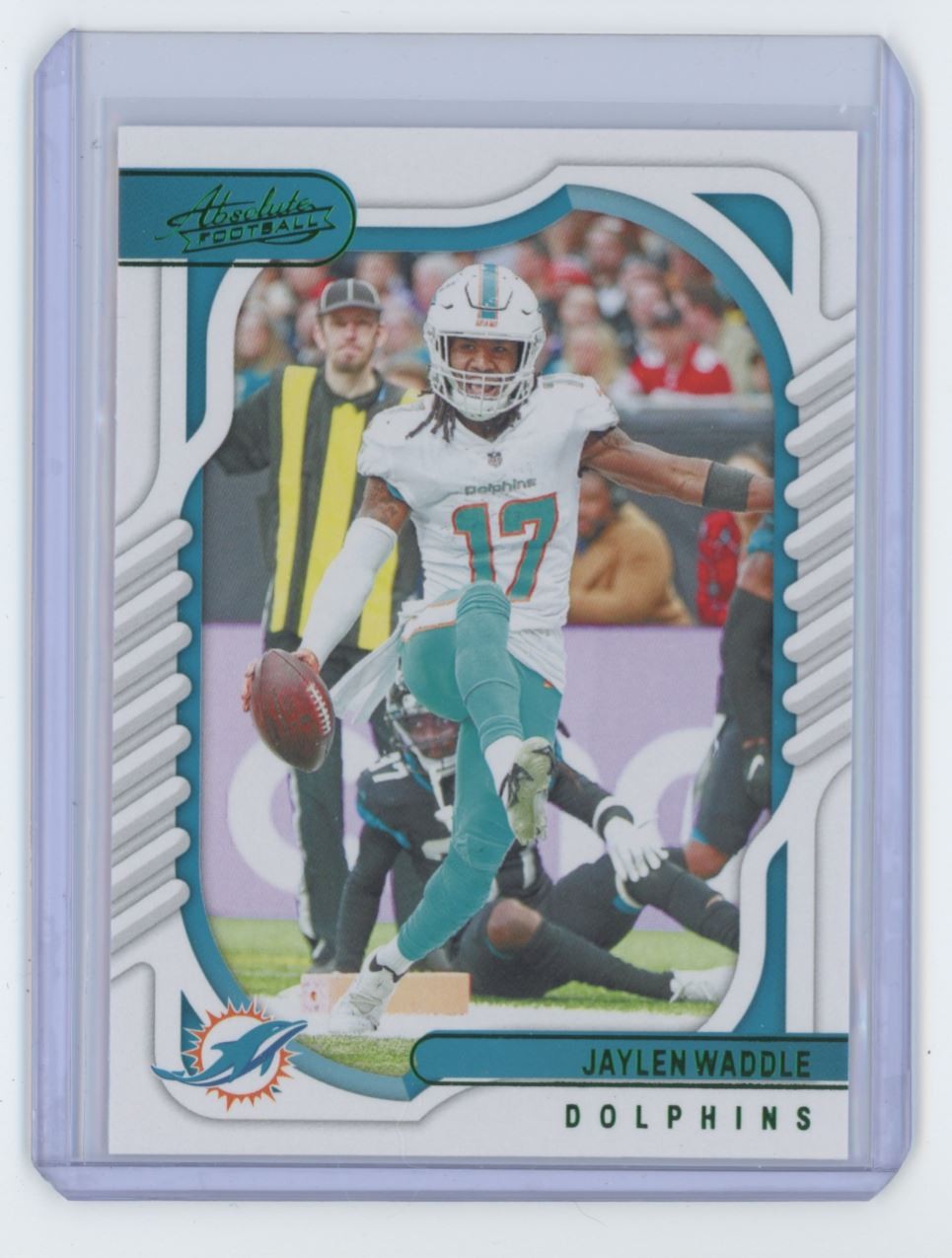 2022 Panini Absolute Jaylen Waddle Football Card #51