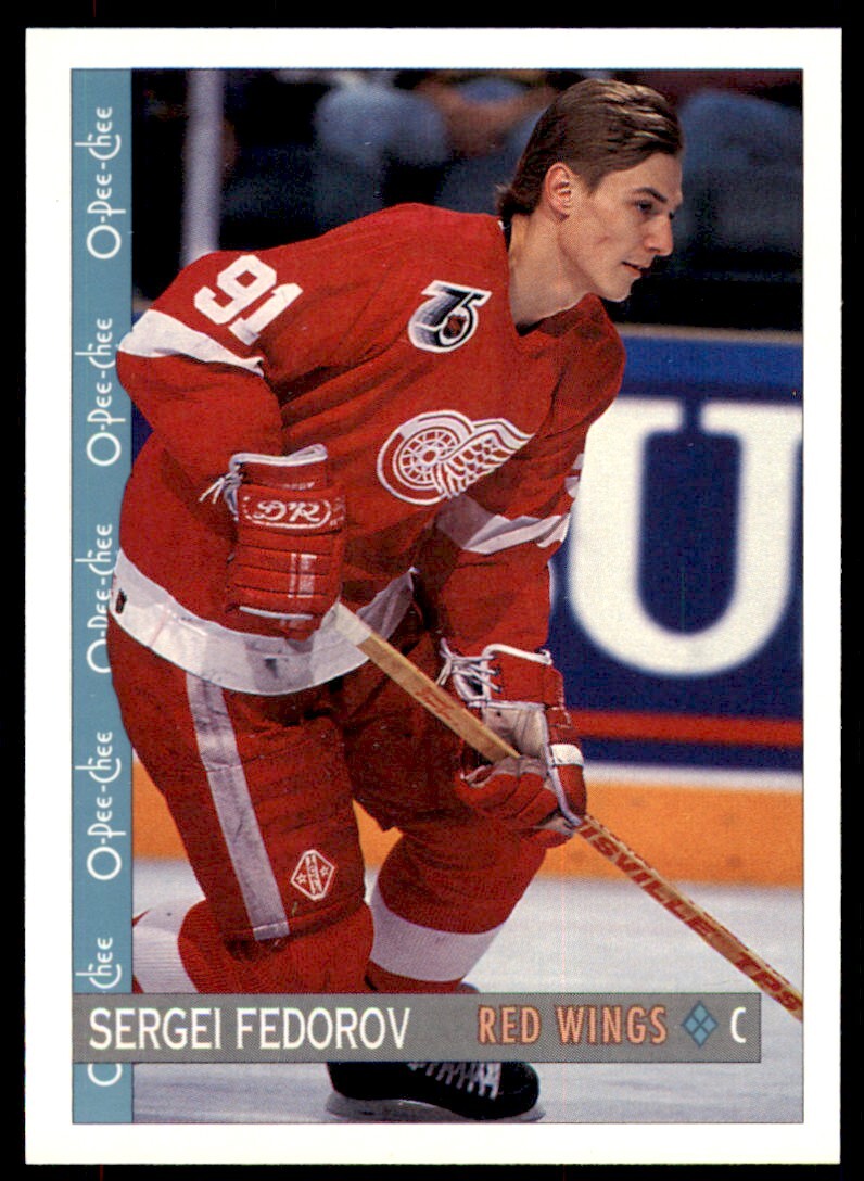 1992-93 O-Pee-Chee Sergei Fedorov . Detroit Red Wings #195
