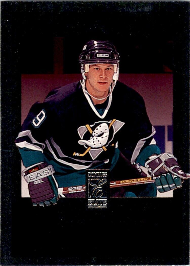 1996-97 Donruss Elite Paul Kariya . Anaheim Mighty Ducks #31