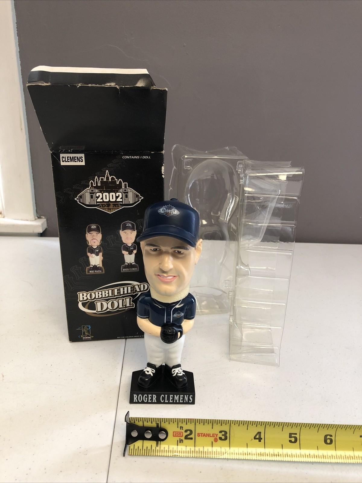 2002 PLAYERS CHOICE ROGER CLEMENS BOBBLEHEAD FIGURINE!