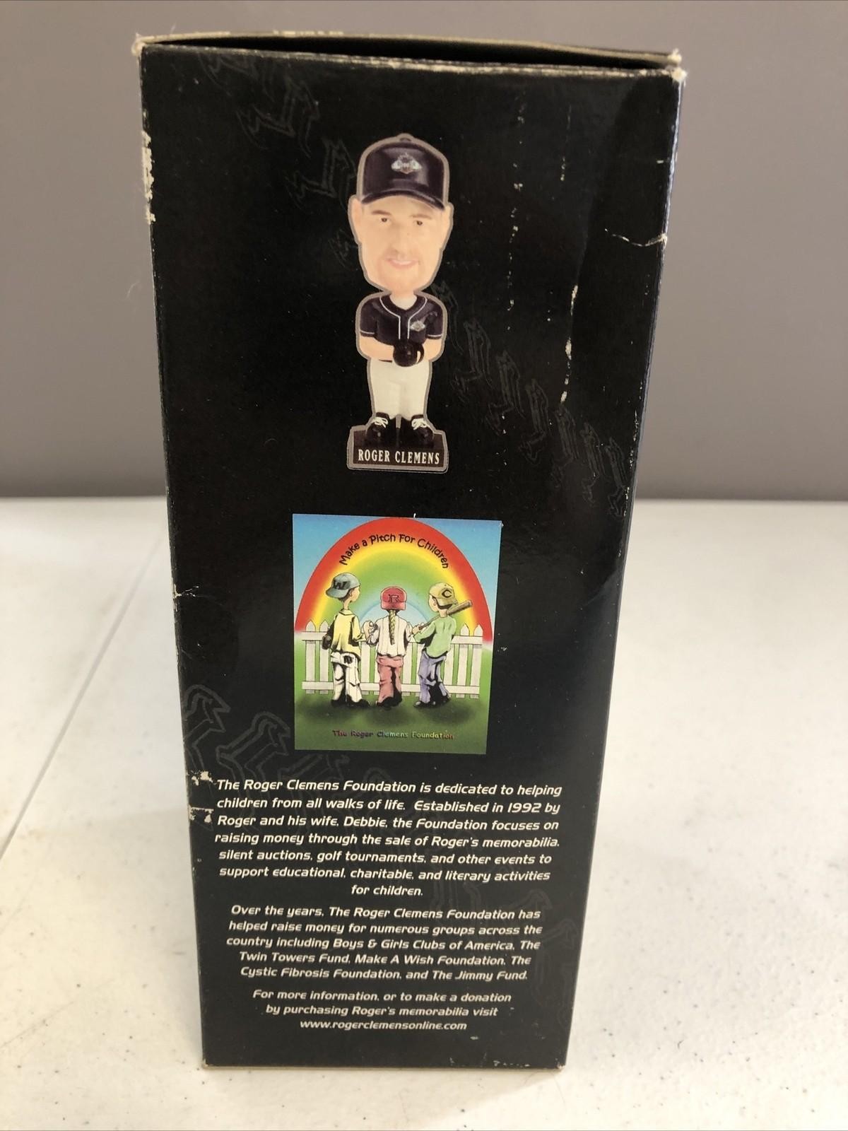 2002 PLAYERS CHOICE ROGER CLEMENS BOBBLEHEAD FIGURINE!