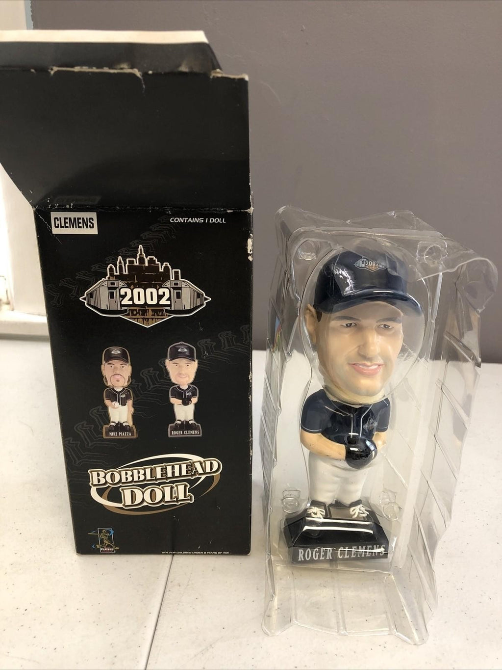 2002 PLAYERS CHOICE ROGER CLEMENS BOBBLEHEAD FIGURINE!