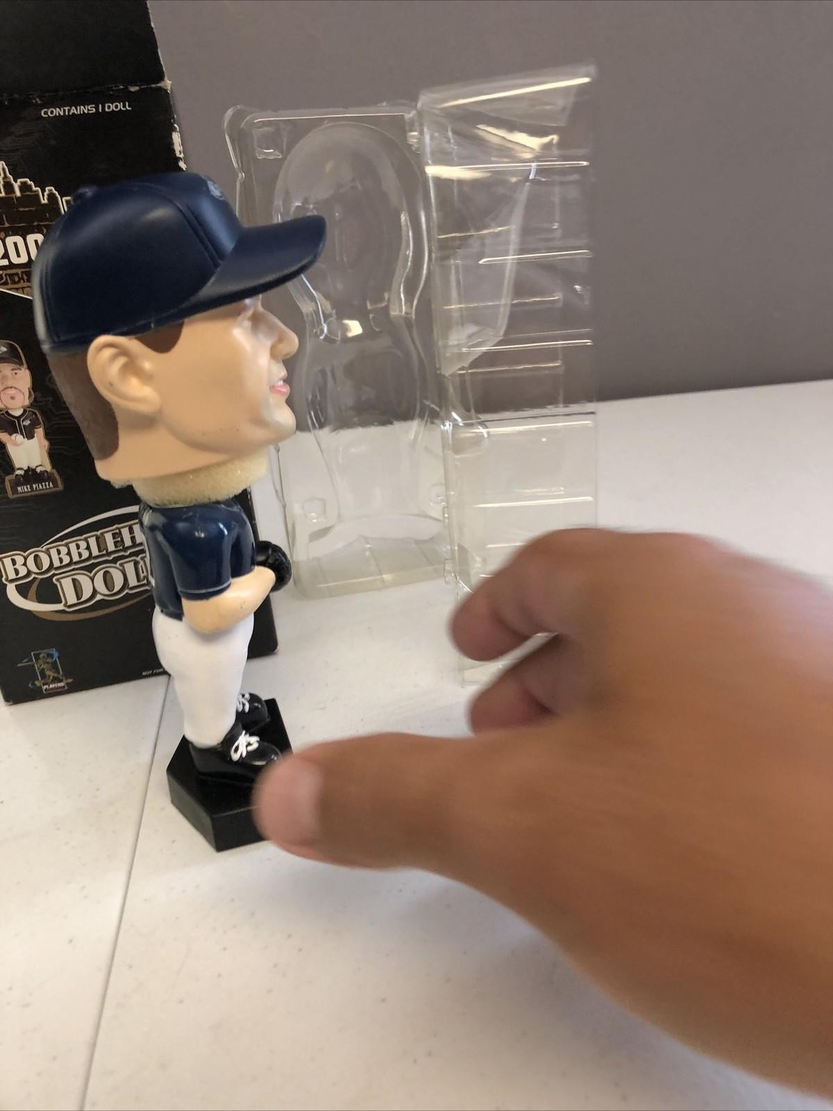 2002 PLAYERS CHOICE ROGER CLEMENS BOBBLEHEAD FIGURINE!