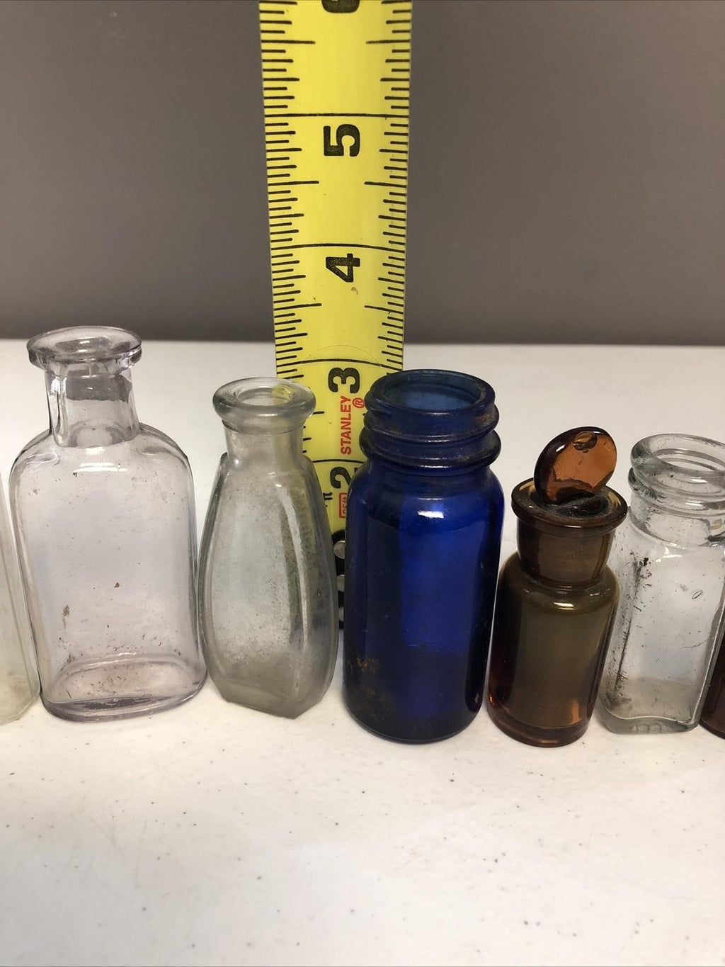 BROWN VINTAGE/ANTIQUE APOTHECRACY GLASS BOTTLES lot of 7