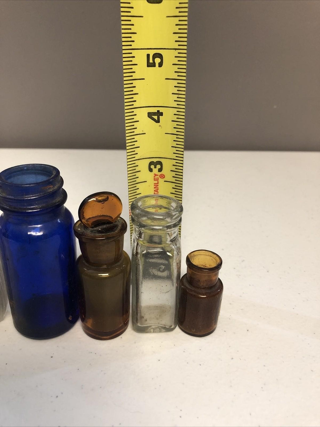 BROWN VINTAGE/ANTIQUE APOTHECRACY GLASS BOTTLES lot of 7