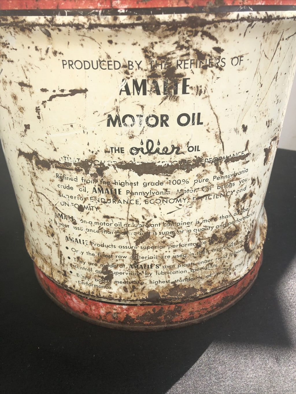 AMALIE OIL CO 5 GALLON EMPTY CAN! WITH LIDS/ WOOD HANDLE