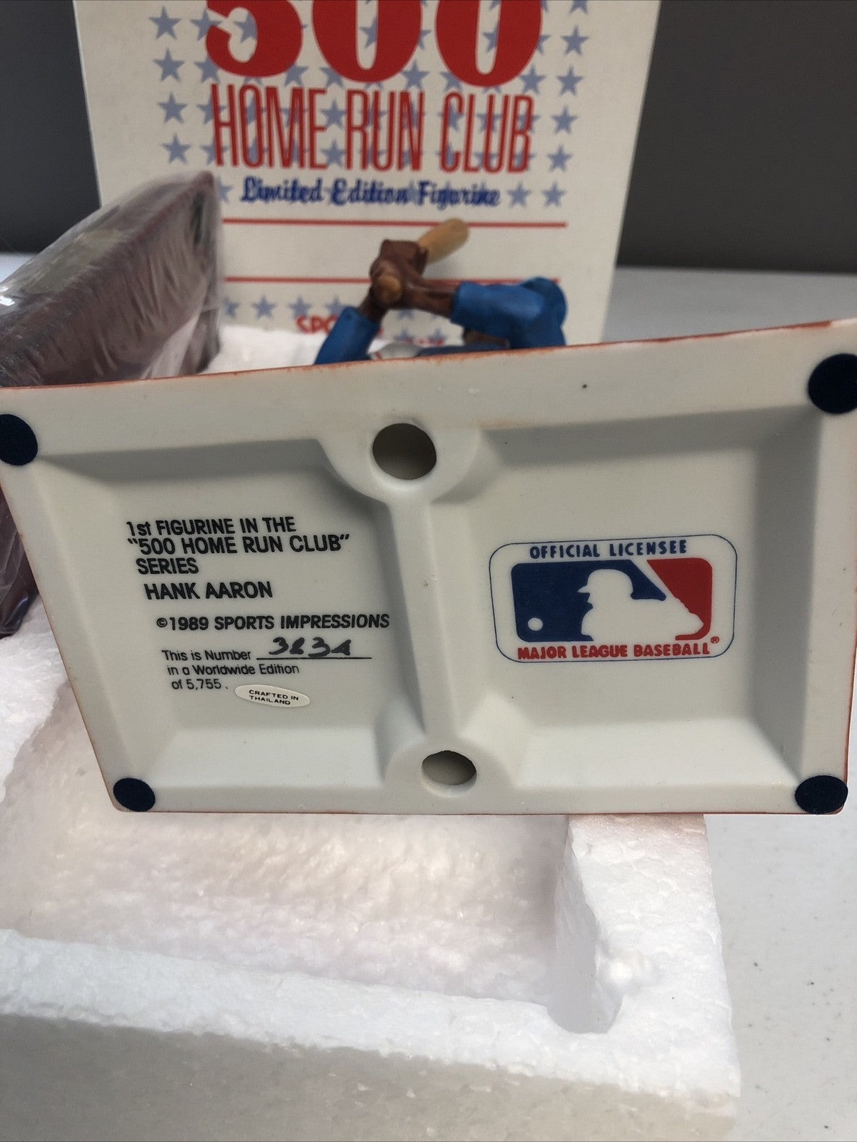 1989 SPORTS IMPRESSIONS HANK AARON 500 HOME RUN CLUB FIGURINE W/COA