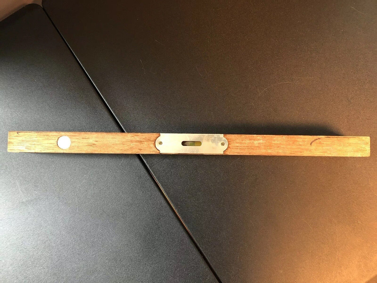ANTIQUE FIX N SAVE 18” WOODEN LEVEL TOOL -BUBBLE GD