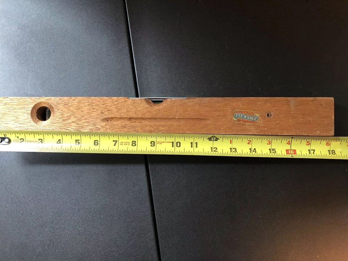 ANTIQUE FIX N SAVE 18” WOODEN LEVEL TOOL -BUBBLE GD