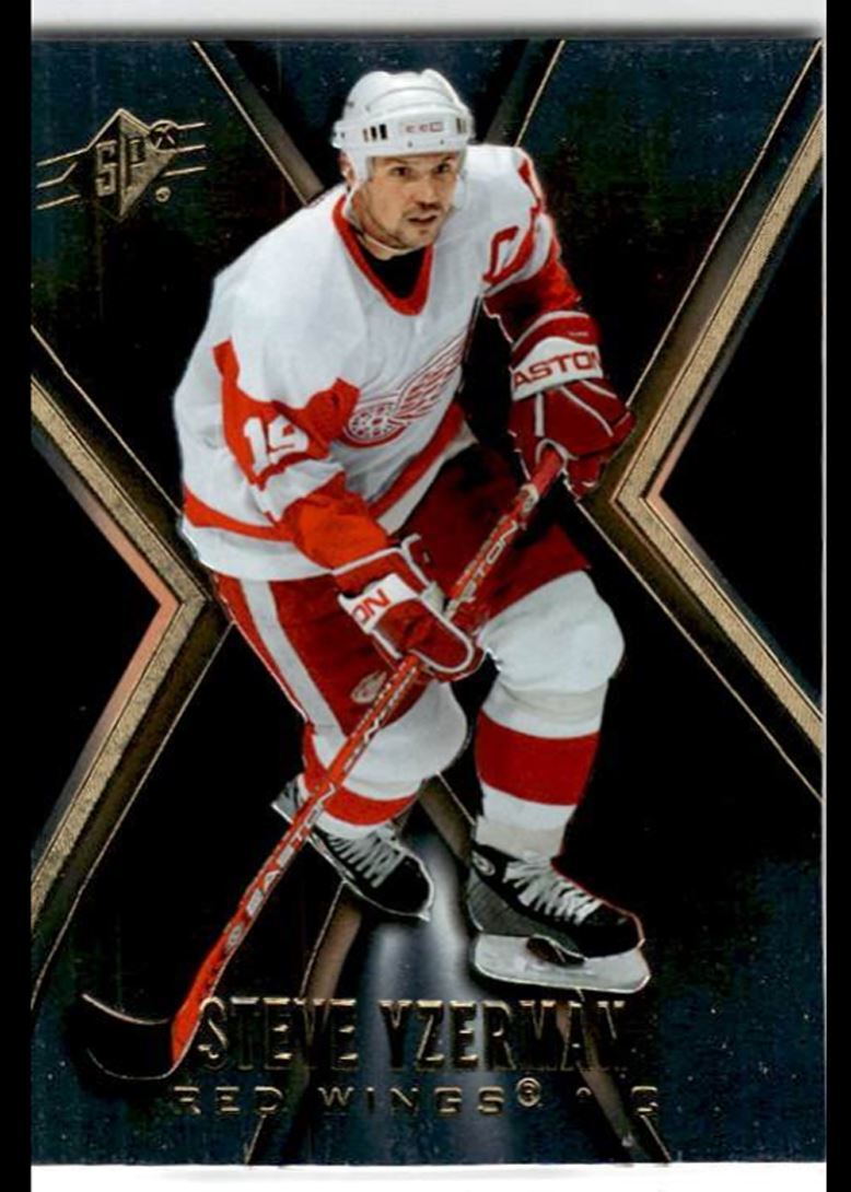 2005-06 SPx Steve Yzerman HOF Detroit Red Wings #28